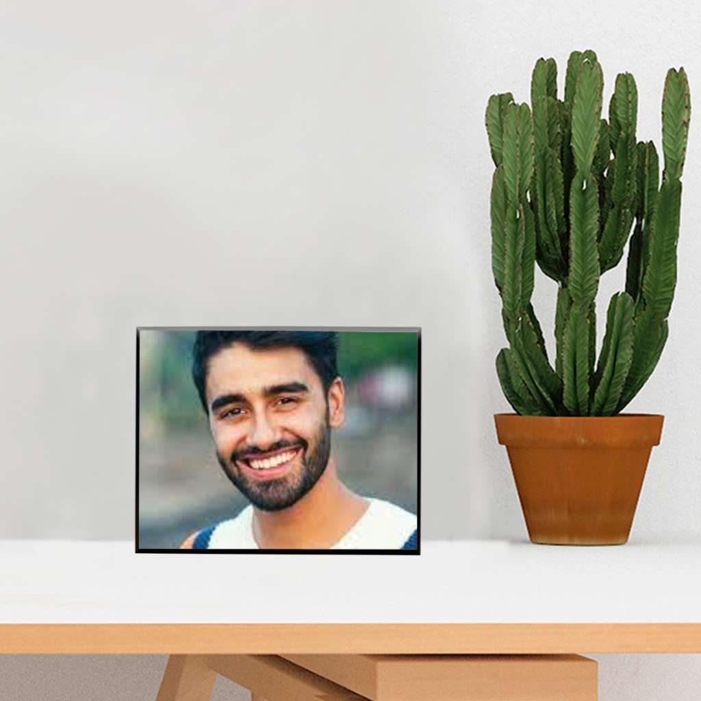Small Photo Frames - Photo lamination with Stand